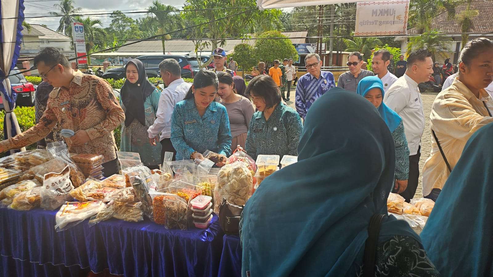 Operasi Pasar murah di Kecamatan Simpang Teritip