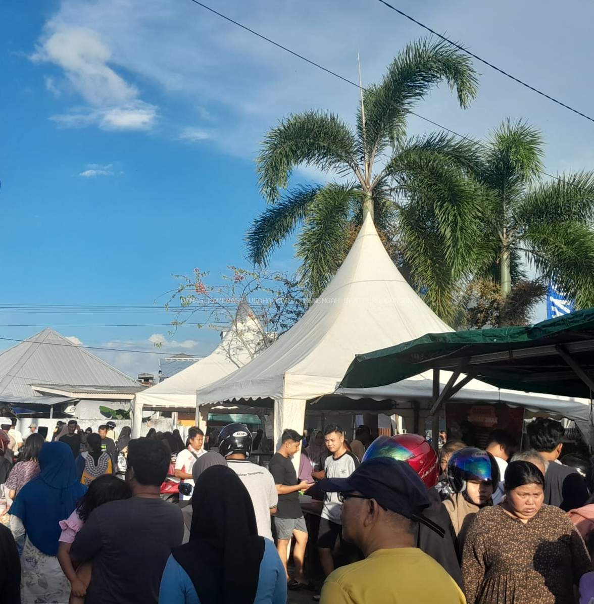 Ramaikan Ramadhan dengan Puluhan Pedagang  Takjil DKUP Kabupaten Bangka Barat Fasilitasi 5 Kecamatan