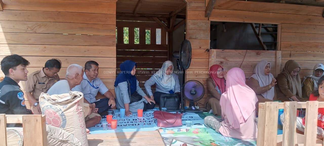 PERAN SERTA DAN KOLABORASI DINAS KOPERASI, UKM DAN PERDAGANGAN KABUPATEN BANGKA BARAT BERSAMA PT. TIMAH PERSERO (Tbk) DALAM RANGKA PEMBENTUKAN  KELOMPOK UMKM TANJUNG PAKDAN KELURAHAN TANJUNG KECAMATAN